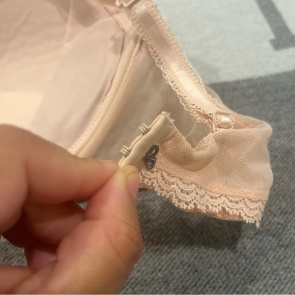 Simone Pérèle Petal Pink Nude Color Lace Detail Padded Push Up T-Shirt Bra 34c - Picture 10 of 12